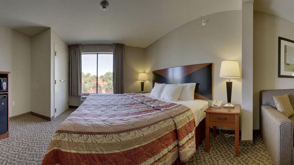 Sleep Inn & Suites Airport Milwaukee Ngoại thất bức ảnh